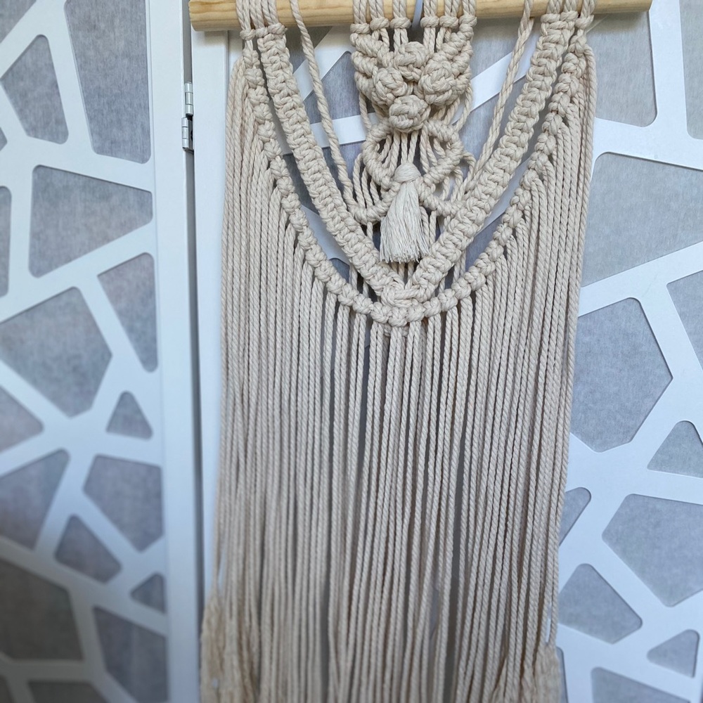 Macrame wall hanging
